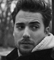 Dustin Milligan